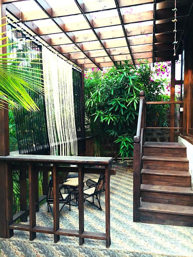 Rock Forest Goa Honeymoon Cottages カラングート エクステリア 写真