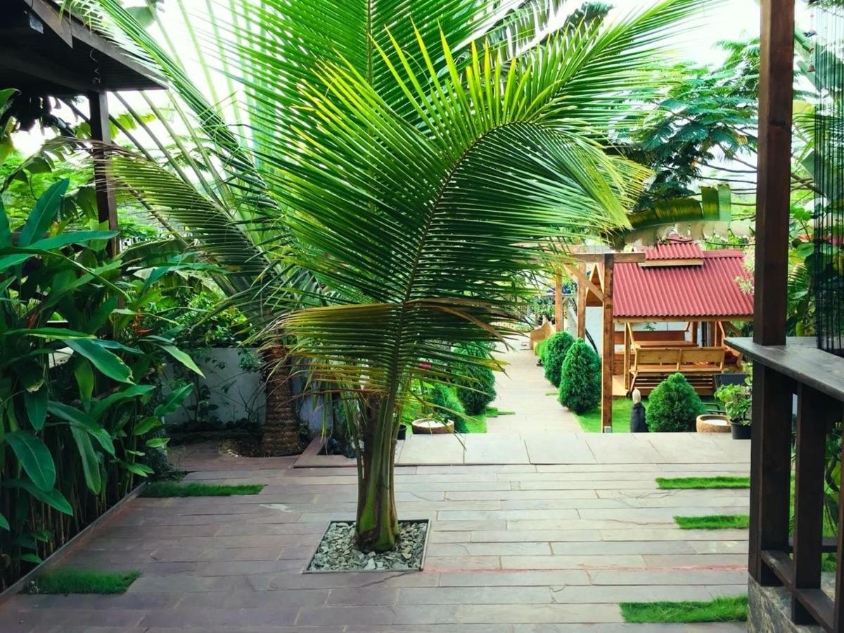 Rock Forest Goa Honeymoon Cottages カラングート エクステリア 写真