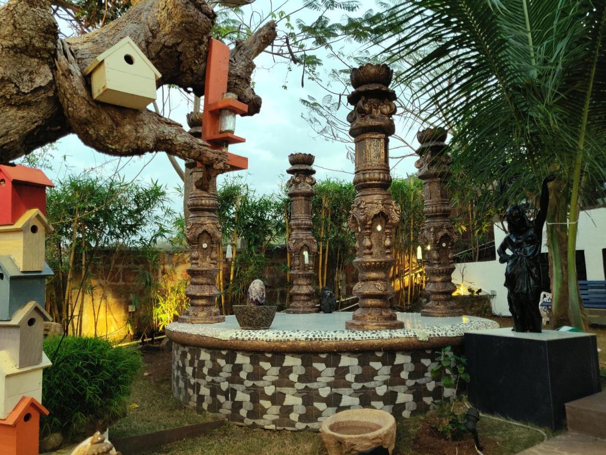 Rock Forest Goa Honeymoon Cottages カラングート エクステリア 写真
